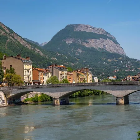 L'etoile Grenobloise Διαμέρισμα